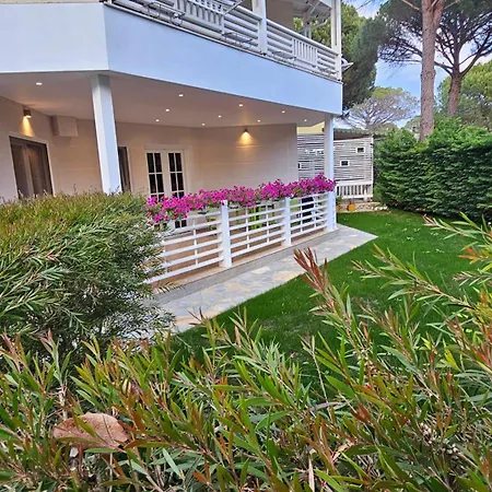 Apartamento Pines House *